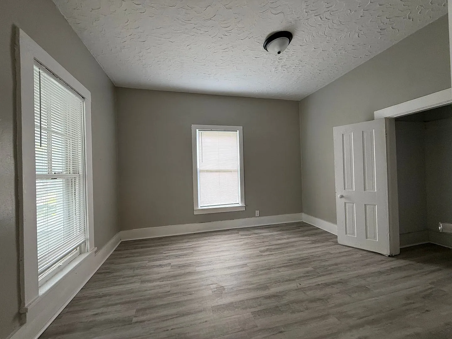 For Rent: 1203 S Shipley! Spacious 2 Bedroom Home! - New Appliances, Washer & Dryer Hookups inclu... — Photo 4