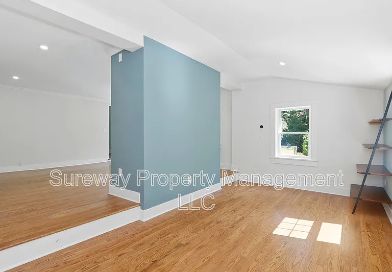 4521 Province Line Rd — Photo 18