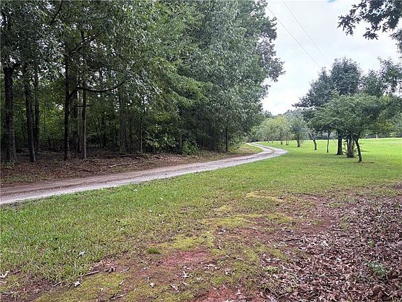 5th image of 21 Hubbard Ln