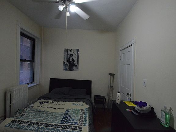5th image of 103 Hemenway St APT 3