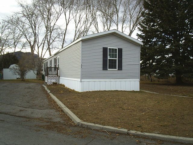 1st image of 3000 Villard Ave Trailer 33