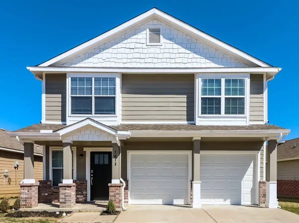 1813 Vineridge Ln, Burleson, TX 76028