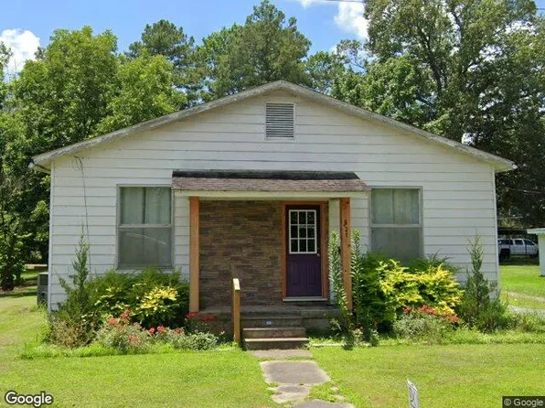 621 W 5th St, Dewitt, AR 72042