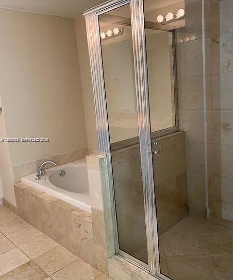 3330 NE 190th St #1018 — Photo 11