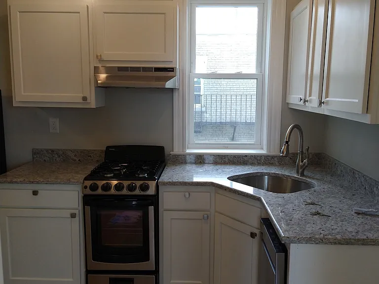 1185 Commonwealth Ave #23 — Photo 13