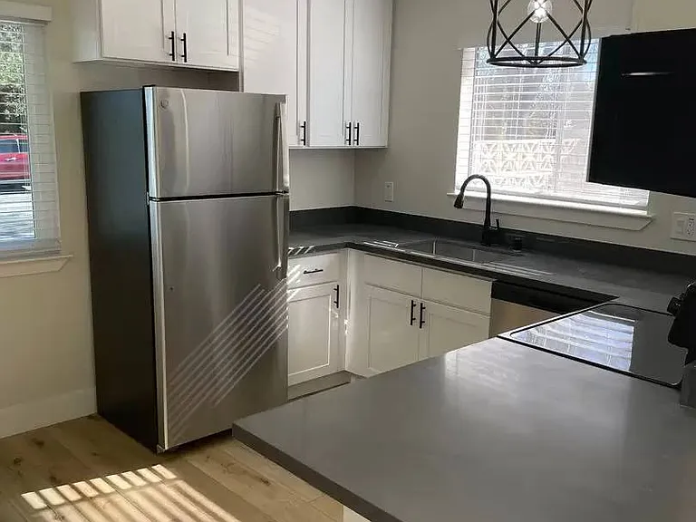 1184 Bonita Ave #1 — Photo 1