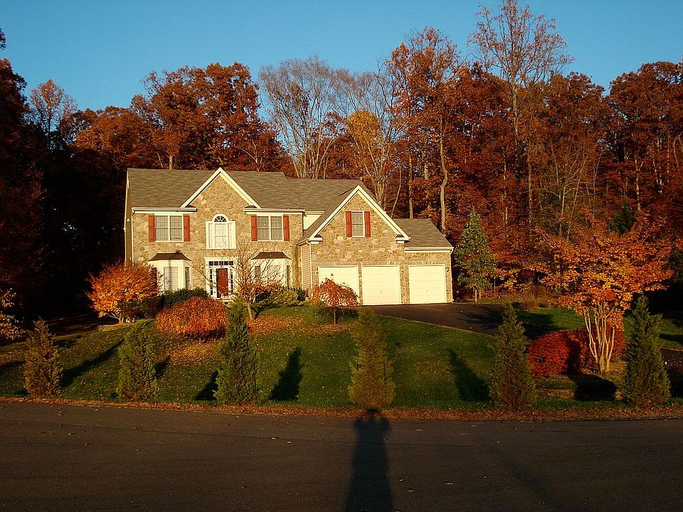 2nd image of 10791 Peninsula Ct