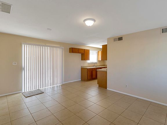 2nd image of 5429 W Roanoke Ave