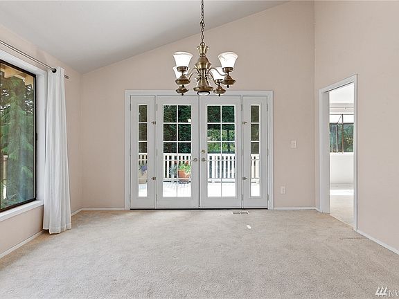 3rd image of 6529 154th Ave NE