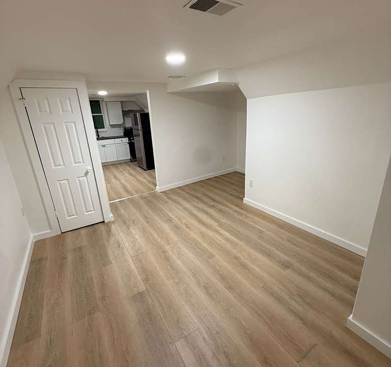 1st image of 1216 Kenneth Ave APT C