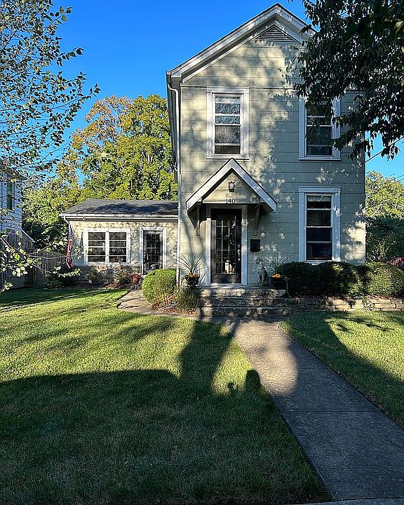 1st image of 140 Mound Ave