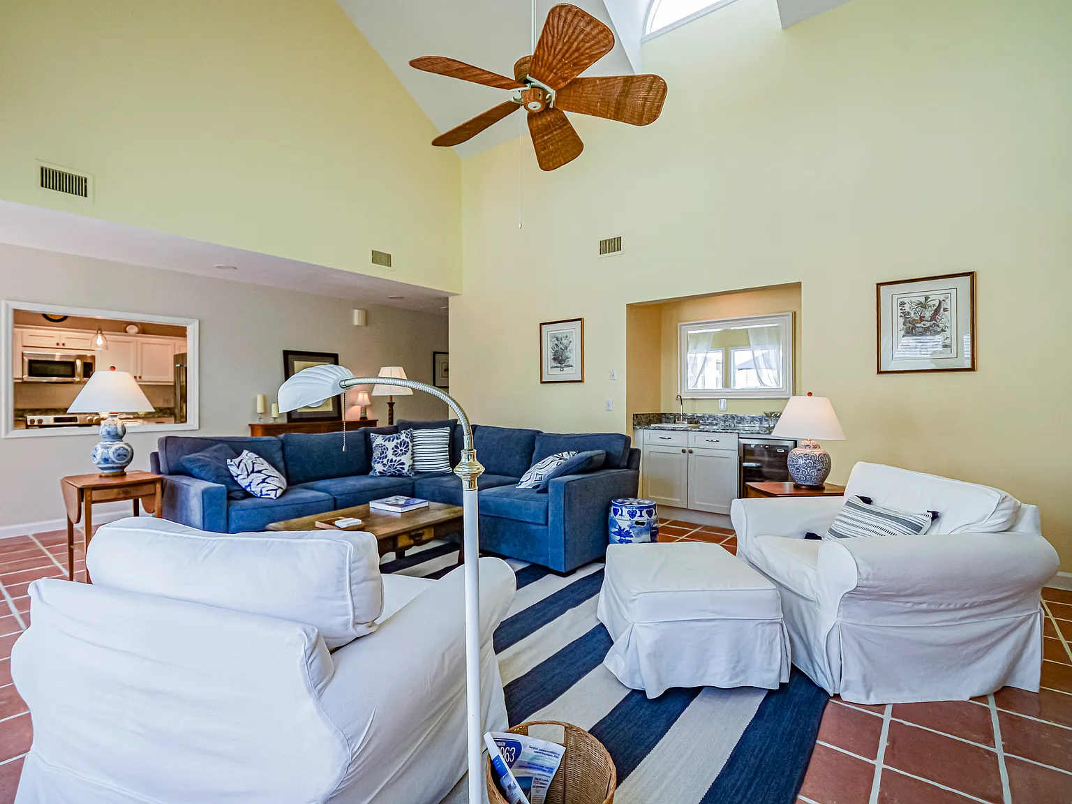 2 bed, 1707 sqft, $4,500 — Photo 4