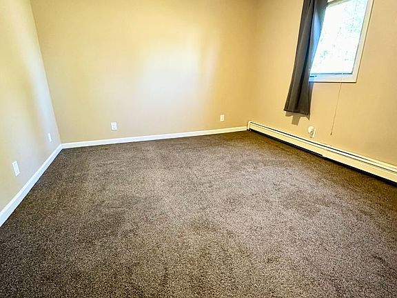 2nd image of 1622 Turner St APT A
