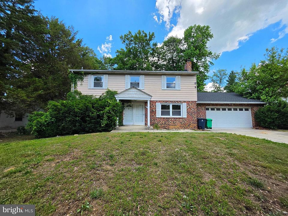1st image of 12100 Chesterton Dr