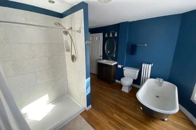 2 bed, 1.5 bath, $1,300 — Photo 3