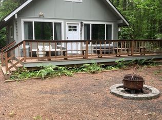 221 N Dow Creek Dr, Hoodsport, WA
