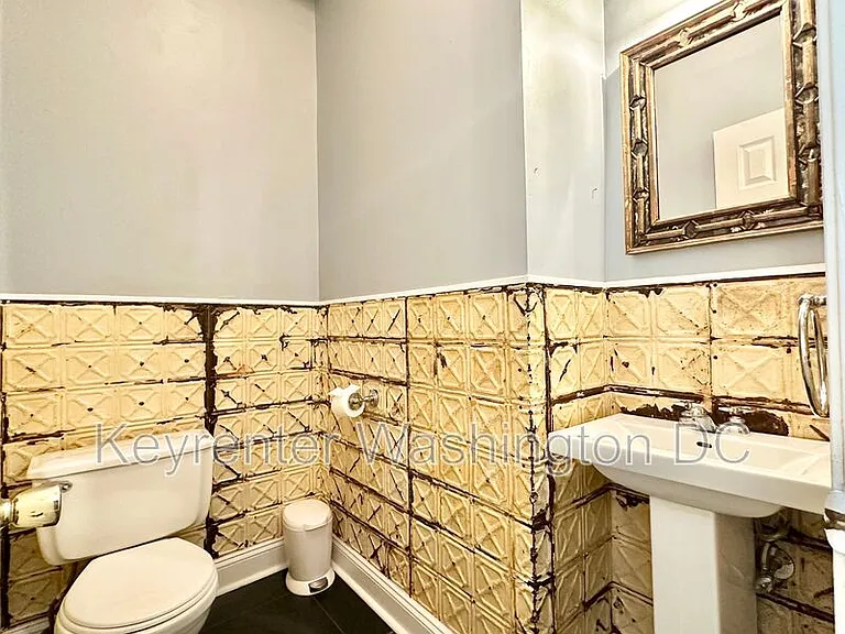 618 Q St NW #NW — Photo 10
