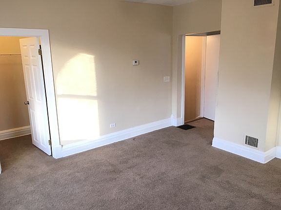 3rd image of 1637 Park Ave #2