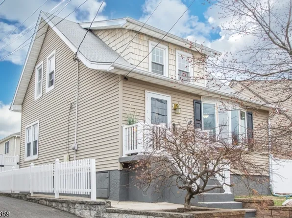 133 Forest Ave, Lyndhurst Twp., NJ 07071