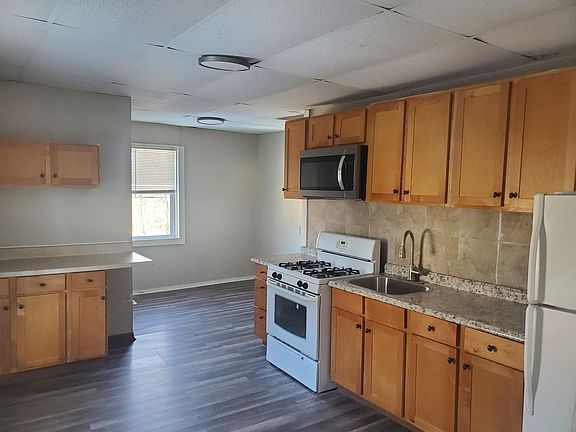 5th image of 1609 New York Ave
