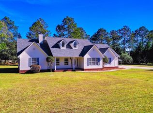 6364 Sage Brush Rd, Blackshear, GA 31516