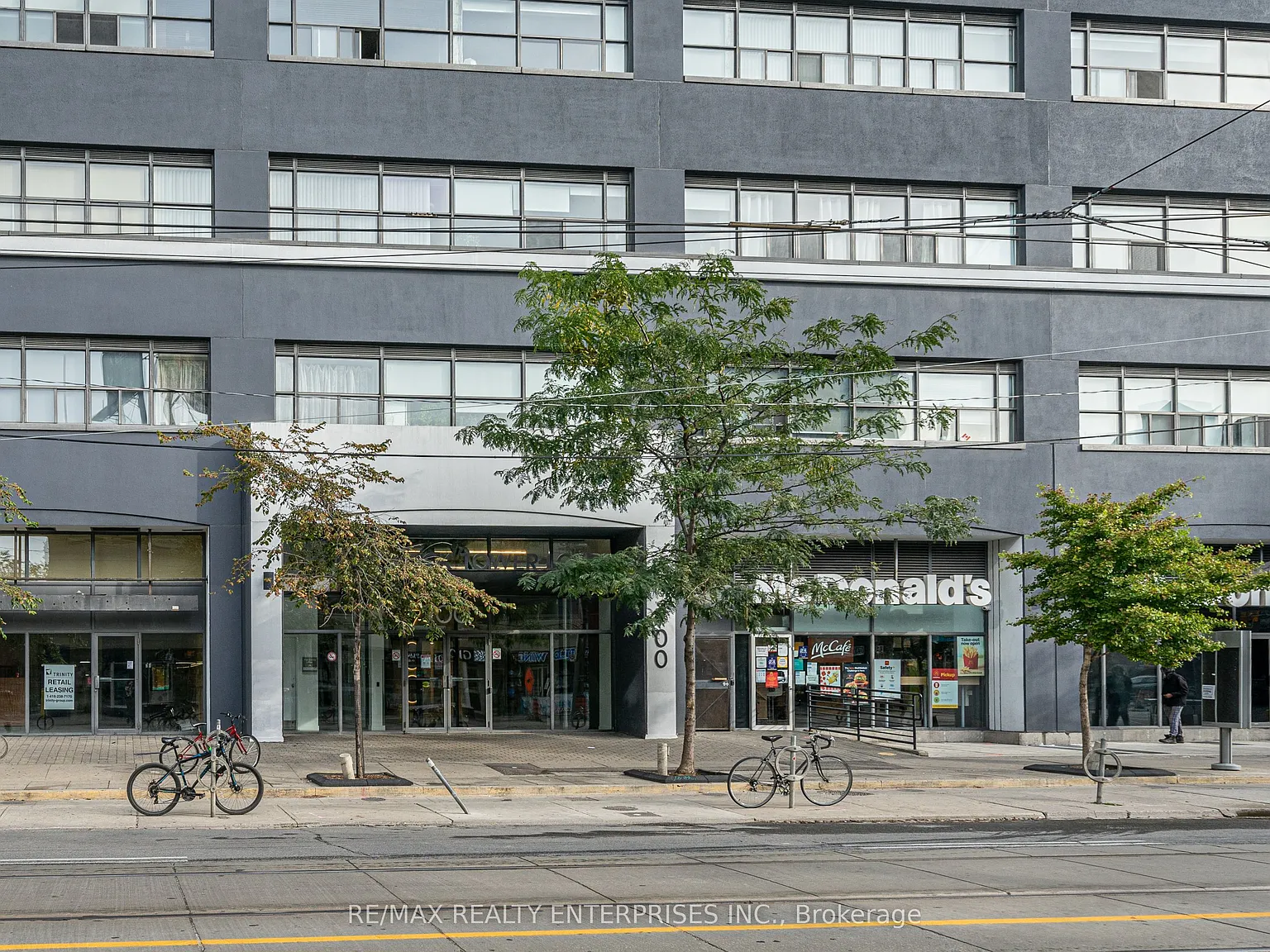 2 bed, $4,200 — Photo 2