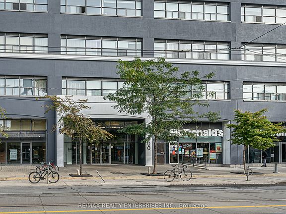 2nd image of 700 King St W #515