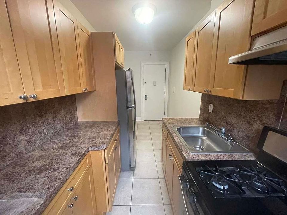 1st image of 35-25 34th St