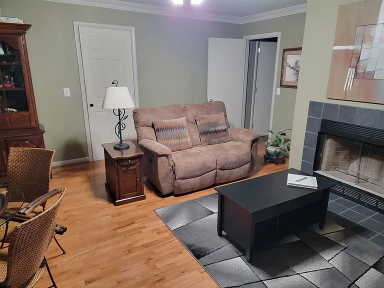 245 Craigmeade Dr — Photo 13