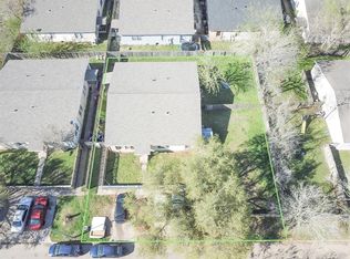 8 Carol Ct, Brookshire, TX 77423