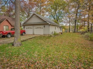 69673 Hilltop Dr, Union, MI 49130