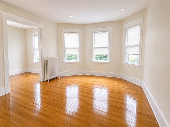 5th image of 15 Jason St Suite 3A