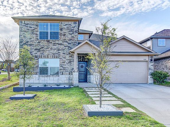 3rd image of 3209 Ortman Dr