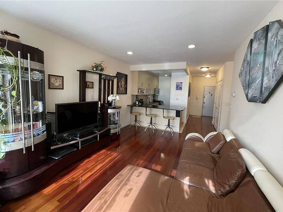 1st image of 2388 Ocean Ave APT 10