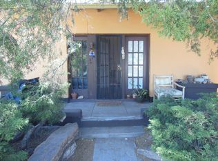 216 Stanford Dr SE, Albuquerque, NM 87106