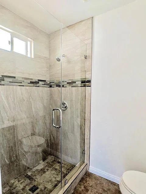 2020 Arlington Ave — Photo 3