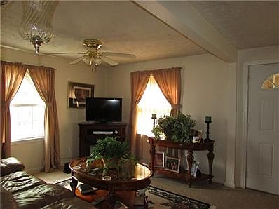 4th image of 2701 S McClure St