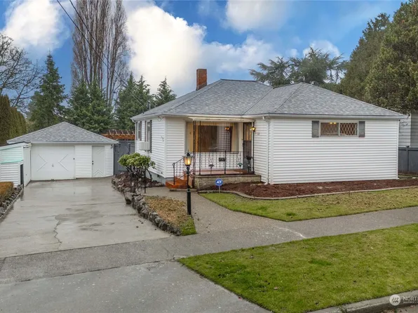 1110 SW Elmgrove Street, Seattle, WA 98106