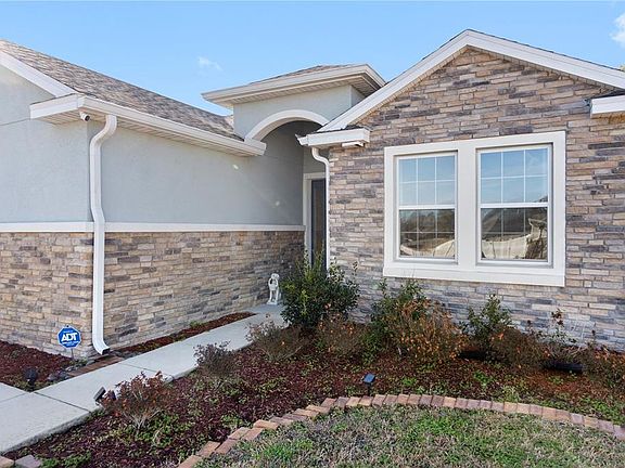 2nd image of 1320 SE 63rd Court Rd