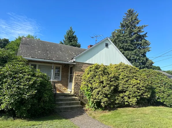 232 Lake St, Waltham, MA 02451