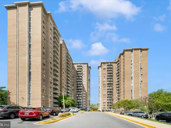 1836 Metzerott Rd APT 904, Hyattsville, MD 20783