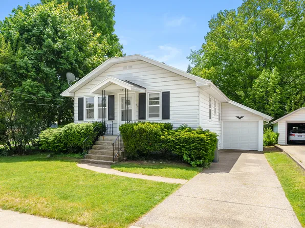 314 Wallace Ave, Saint Joseph, MI 49085