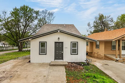 134 Bellaire Ave Photo 1