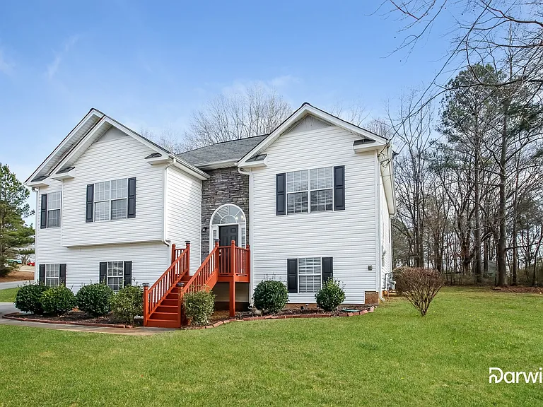 11 Cedars Glen Cir — Photo 2