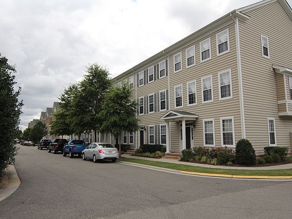 2nd image of 4804 Almandine Ave