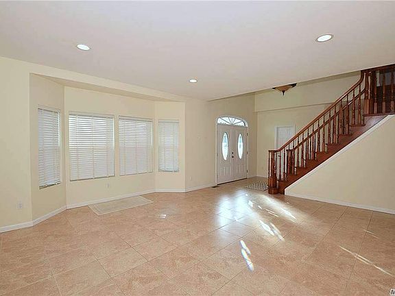 5th image of 312 S Ocean Ave