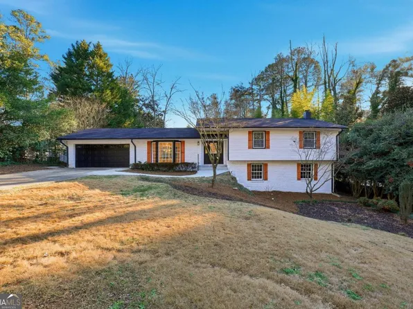 2437 Flair Knoll Dr, Atlanta, GA 30345