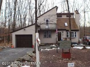 146 Rim Rd, East Stroudsburg, PA 18302