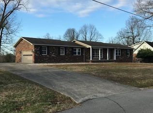 747 Shamrock Dr, Madisonville, KY 42431