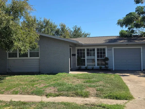 7117 Poplar Dr, Galveston, TX 77551